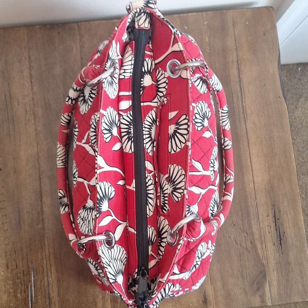 Vera Bradley Sophie Bag Deco Daisy Red White Black Floral Quilted Shoulder Bag - Picture 6 of 15